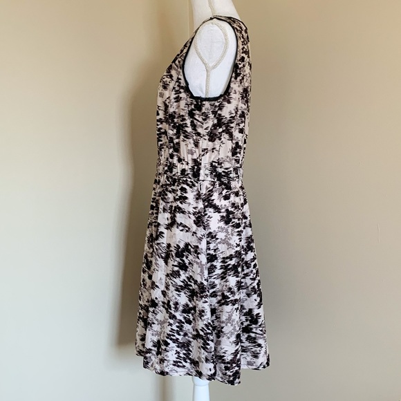 EUC Simply Vera Vera Wang Midi Length Sleeveless Watercolor Dress (Size Medium) - Picture 2 of 7